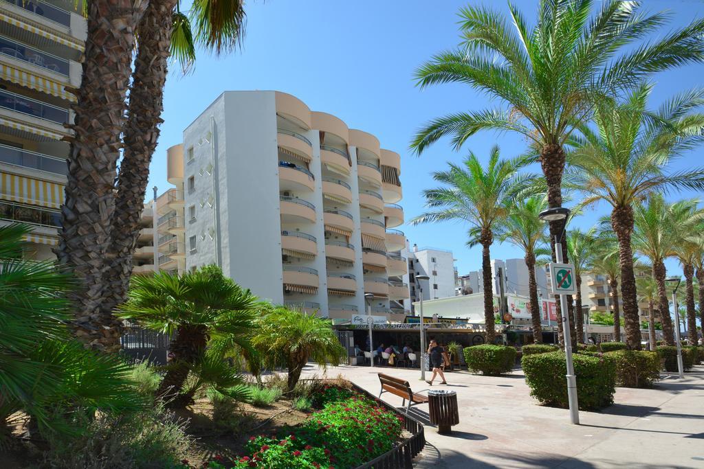 Apartamento En ซาลอว์ ภายนอก รูปภาพ