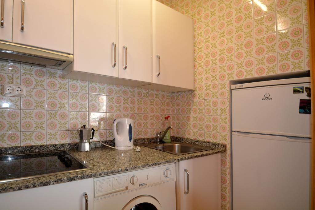 Apartamento En ซาลอว์ ภายนอก รูปภาพ