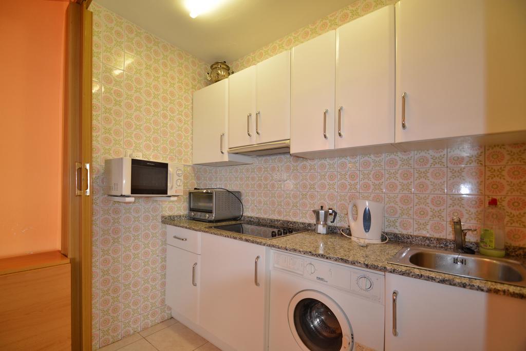 Apartamento En ซาลอว์ ภายนอก รูปภาพ